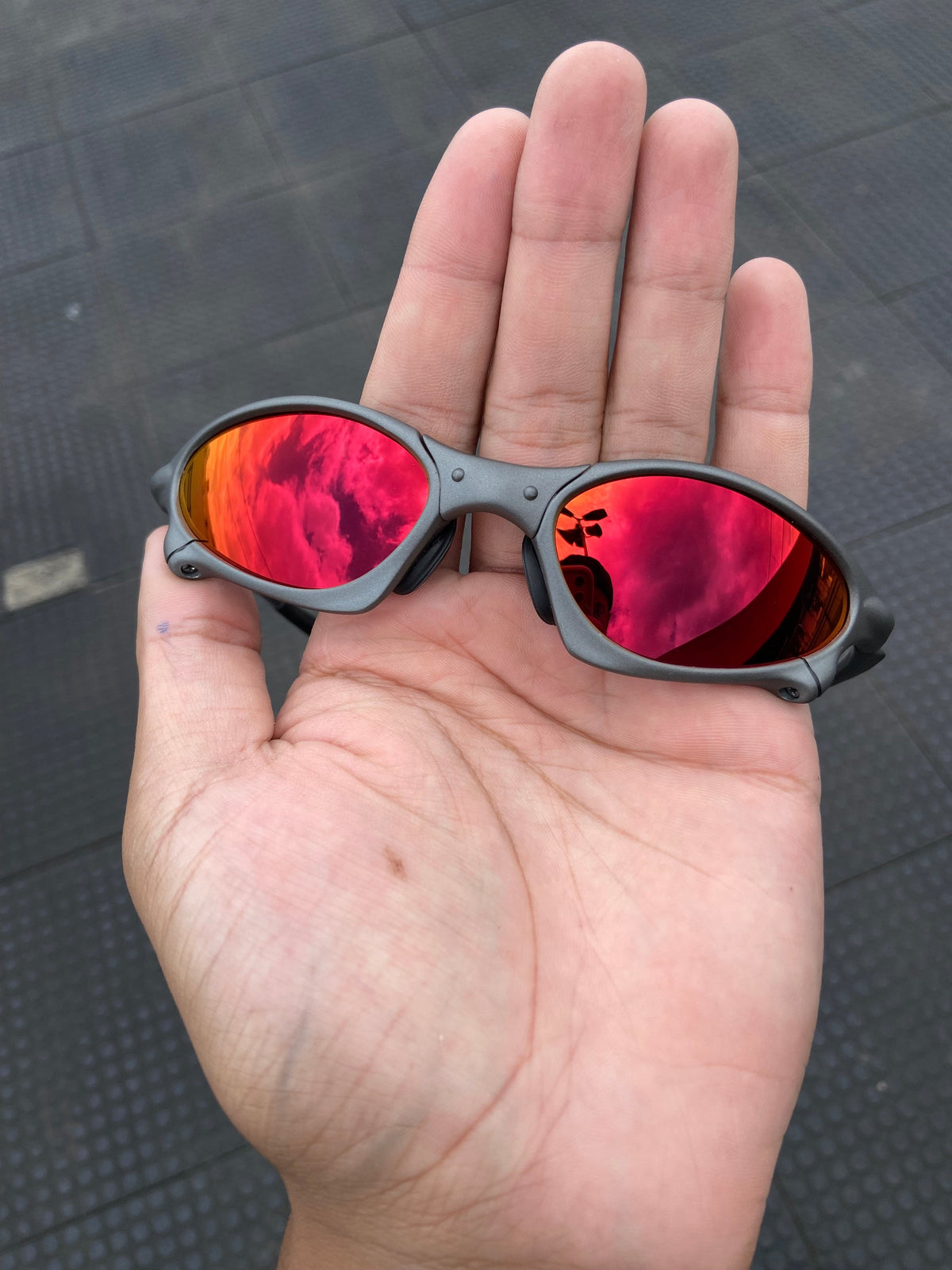 Óculos de Sol Penny Xmetal Lentes Dark Ruby